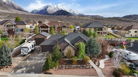 Tiny photo for 858 E 600 S, Santaquin, UT 84655 (MLS # 2149791)