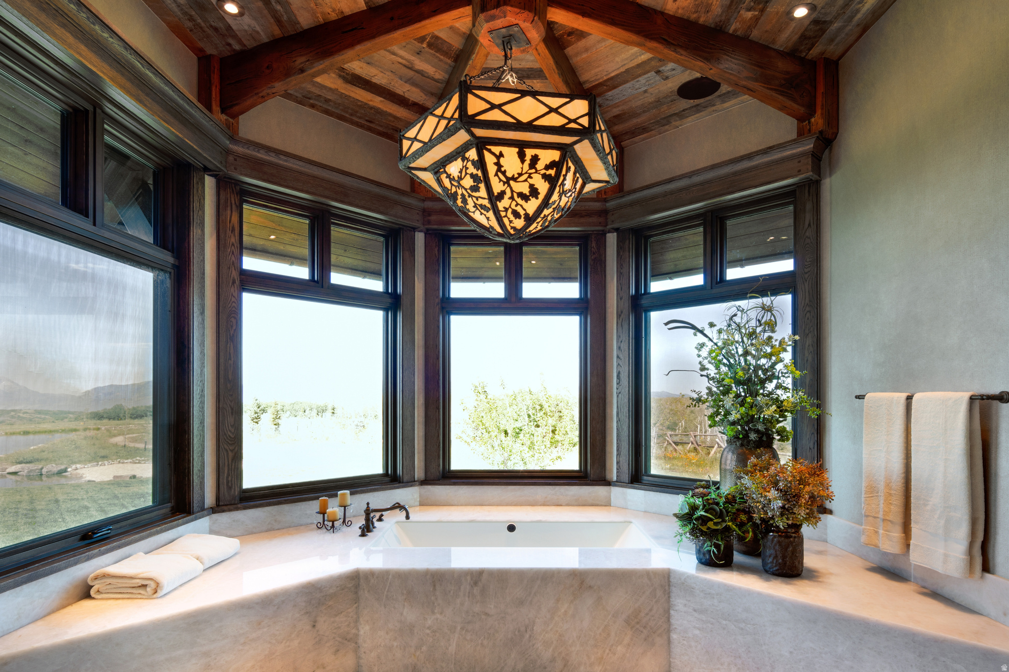 WOLF CREEK - Residential