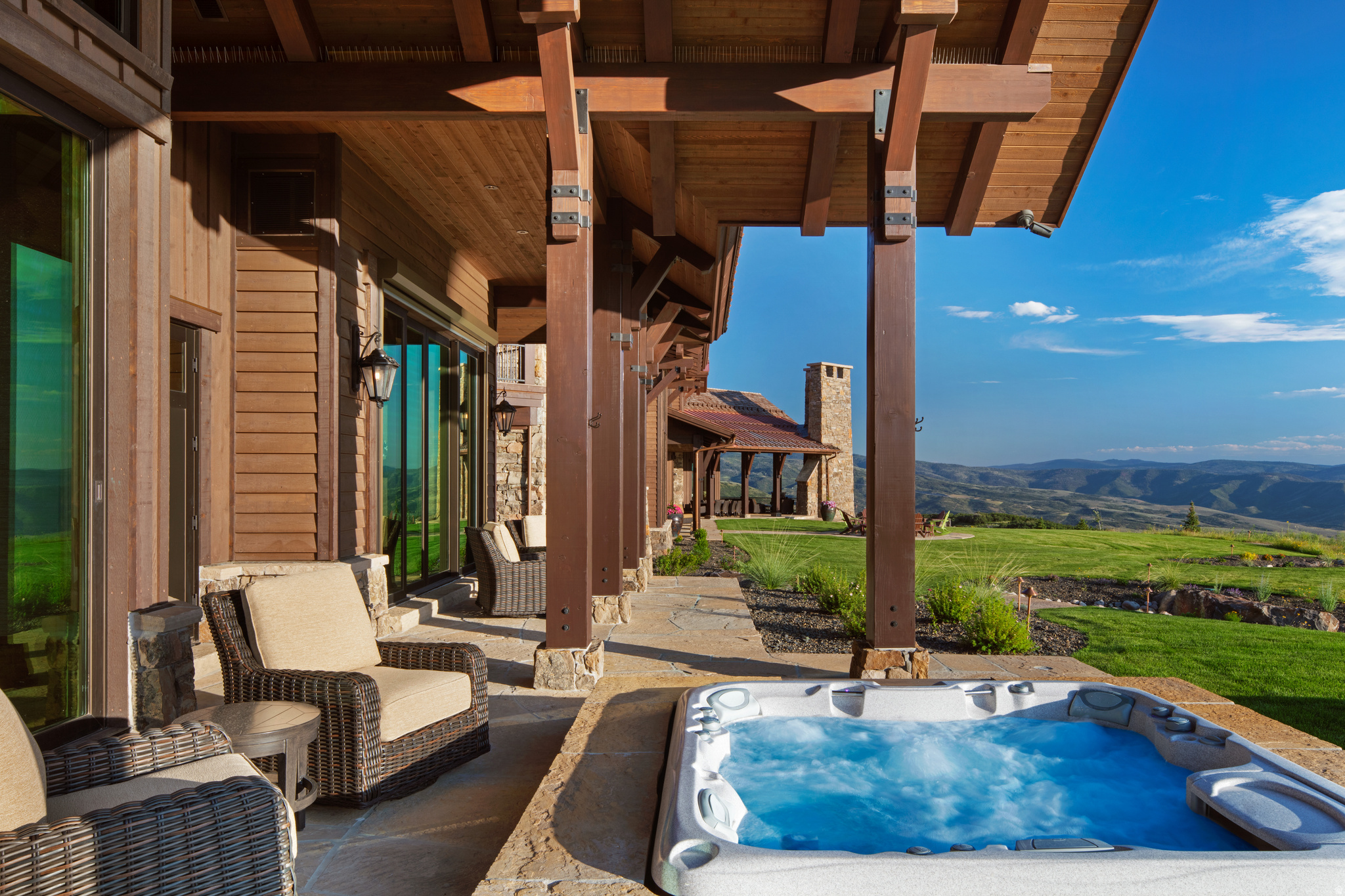 WOLF CREEK - Residential