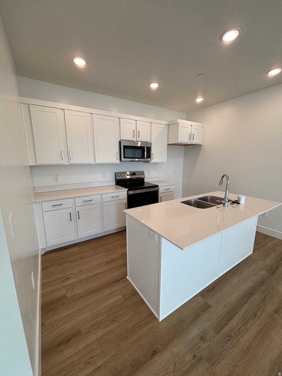 RIDGELINE PARK - Residential