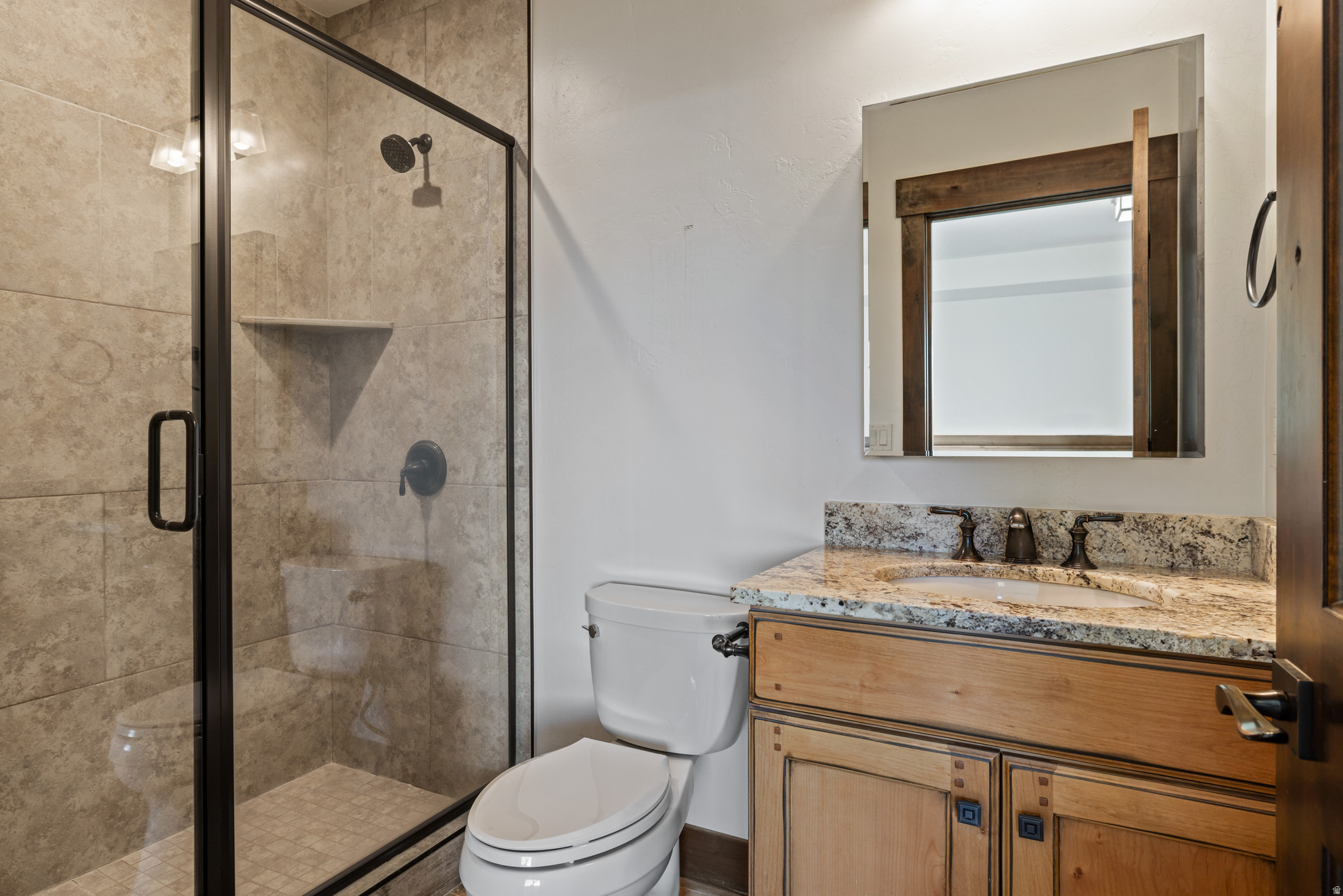 RED LEDGES - Residential