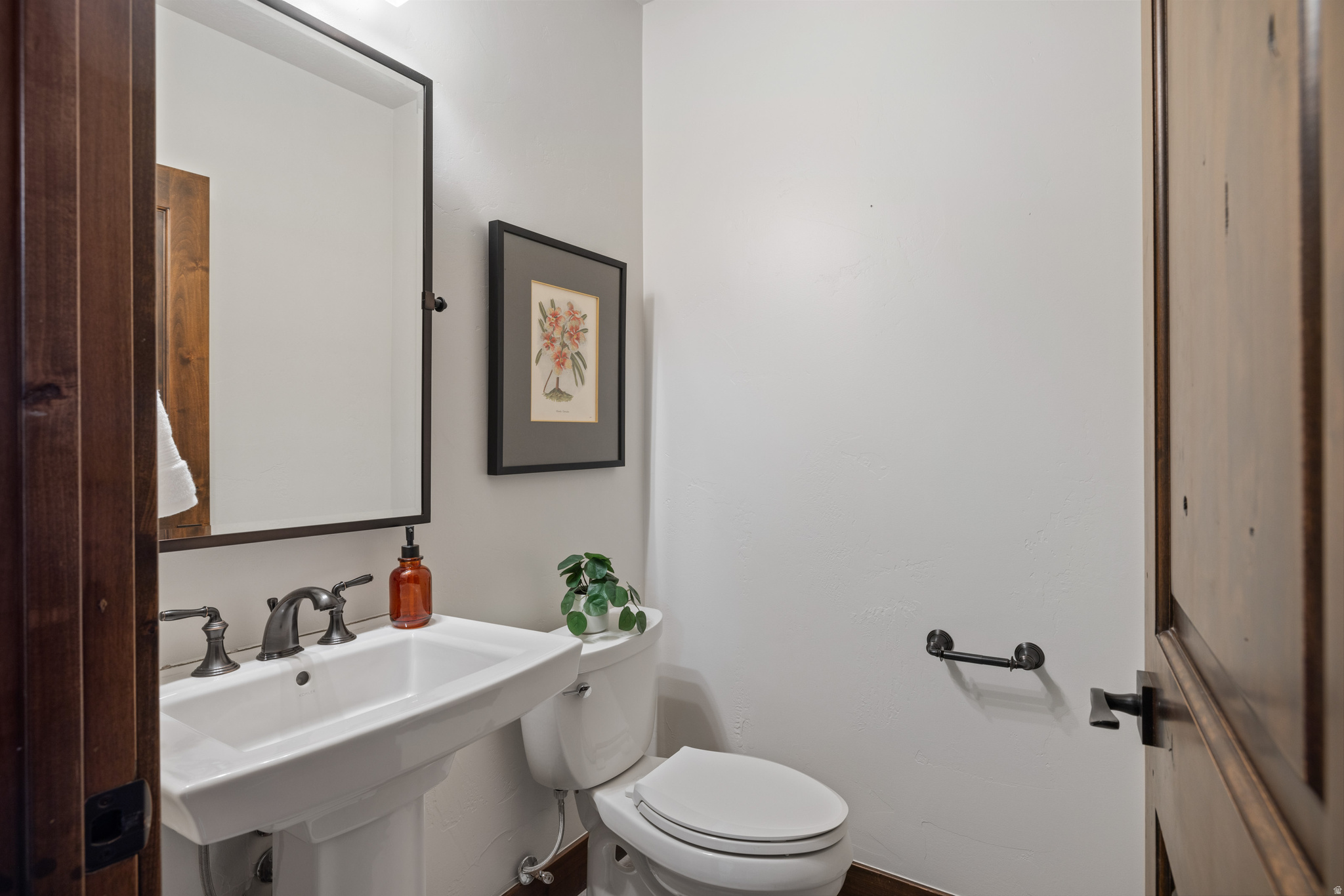 RED LEDGES - Residential