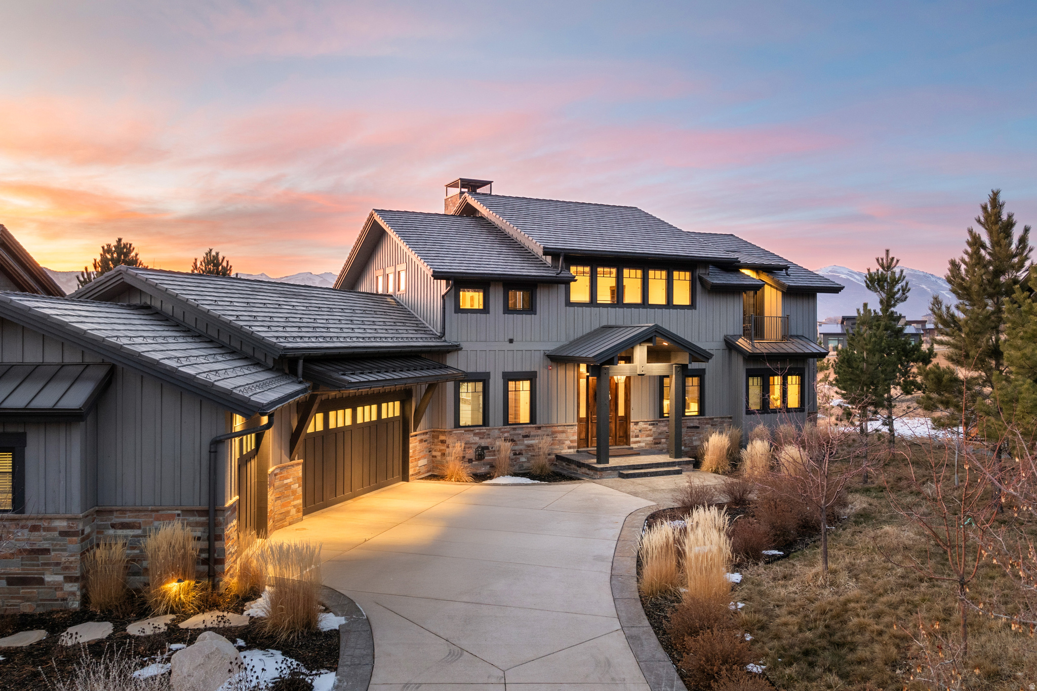 RED LEDGES - Residential