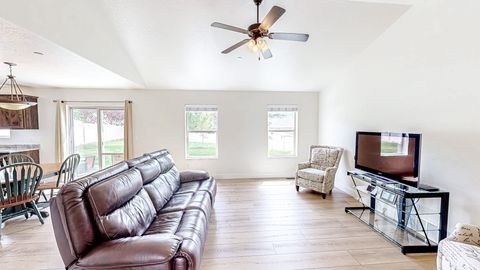 Tiny photo for 29 W MAGELLAN LN, Elk Ridge, UT 84651 (MLS # 2152748)