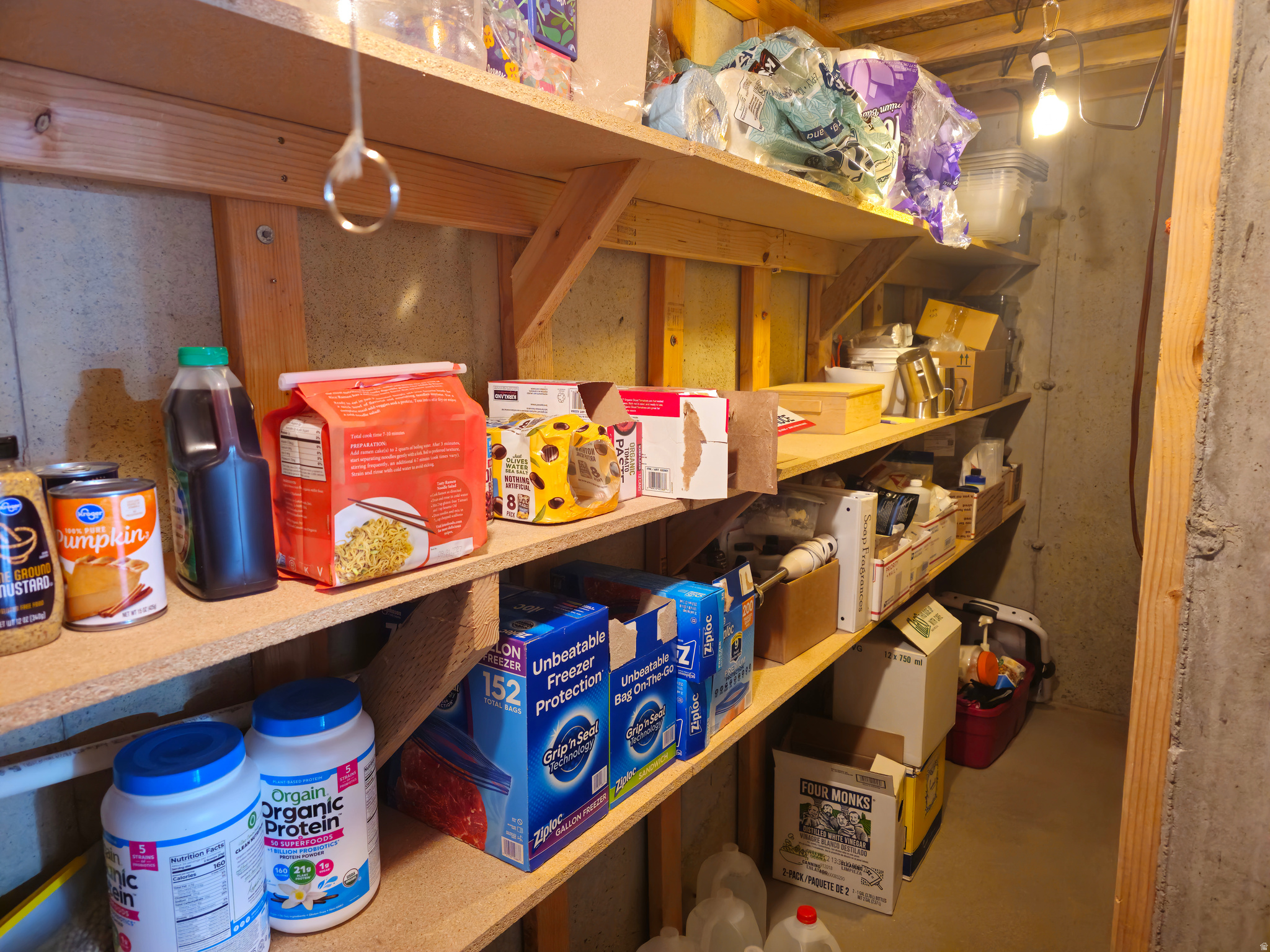 CRESTVIEW ESTATES - Residential