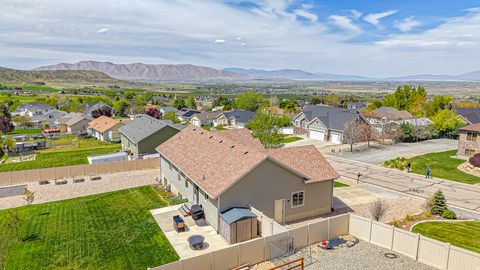 Tiny photo for 29 W MAGELLAN LN, Elk Ridge, UT 84651 (MLS # 2152748)