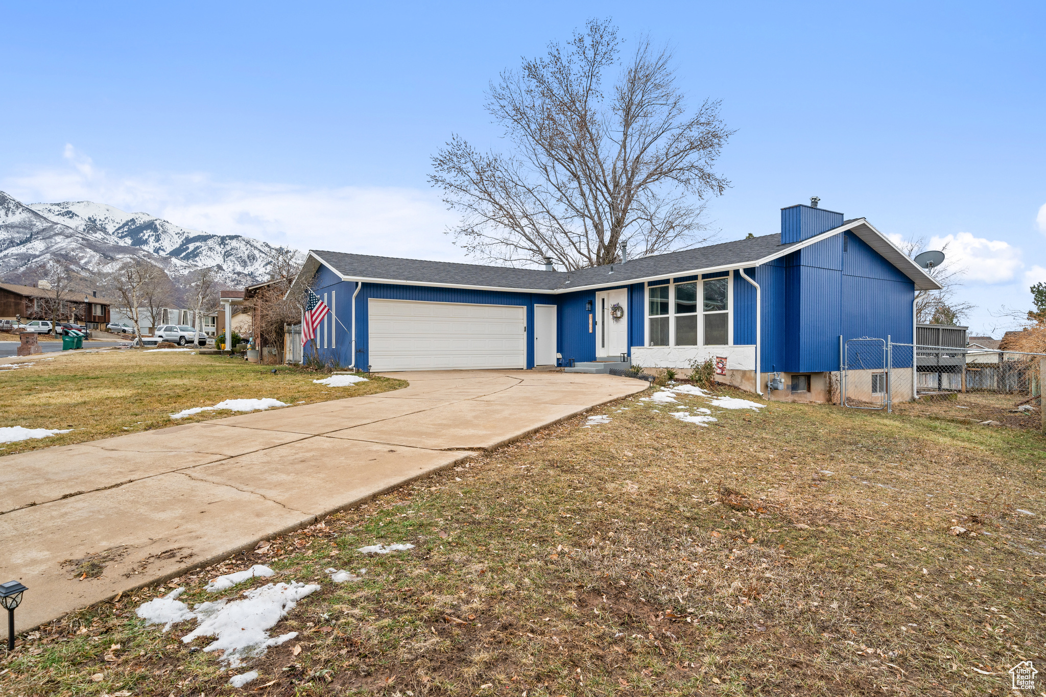 1666 E Hillsboro Dr, Layton, Utah image 2