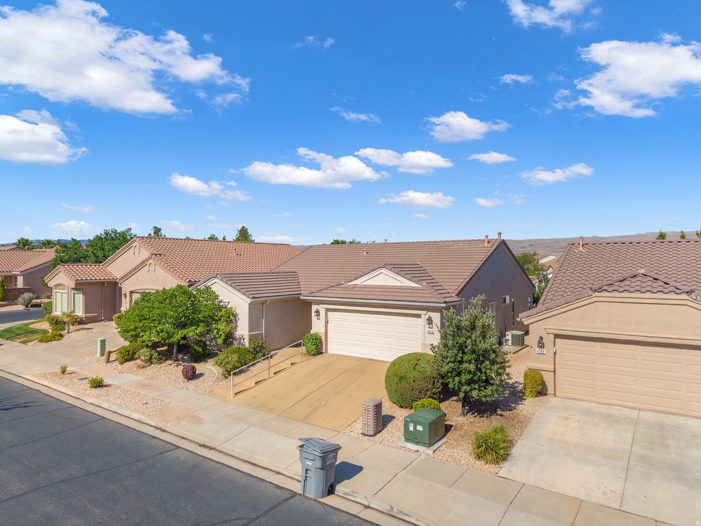 Photo of 4376 S IRONWOOD DR, Saint George, UT 84790 (MLS # 2166313)