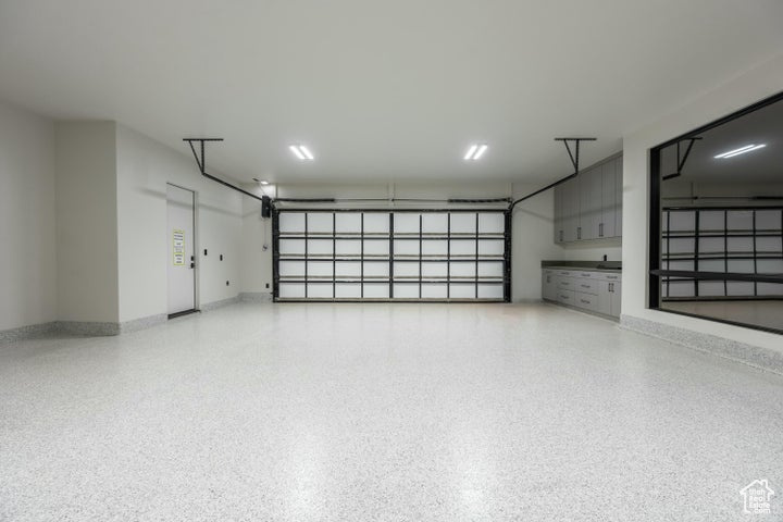 STONE CLIFF - Residential