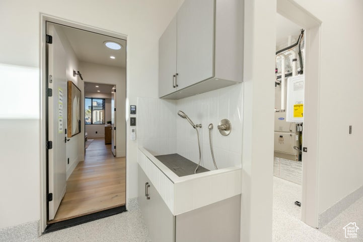 STONE CLIFF - Residential