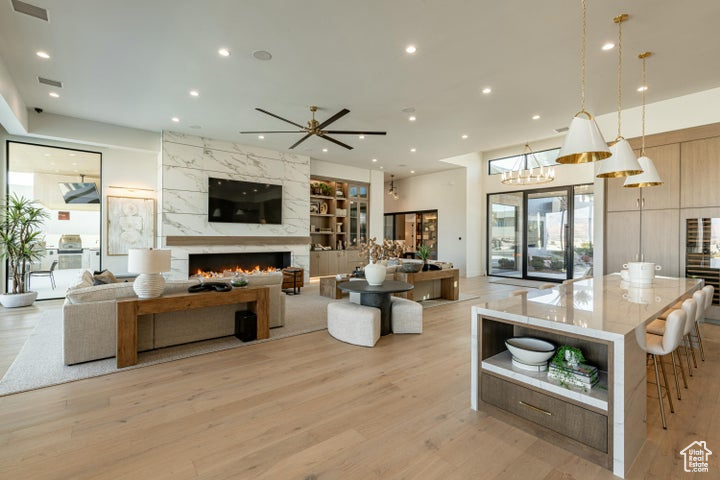 STONE CLIFF - Residential