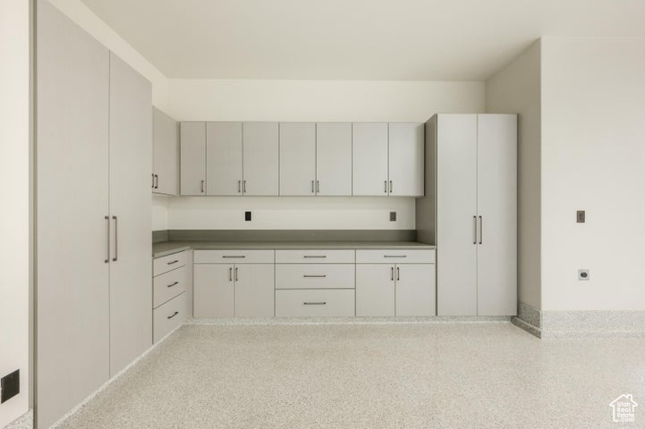 STONE CLIFF - Residential