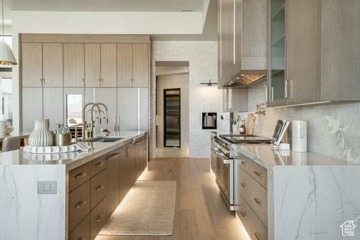 STONE CLIFF - Residential