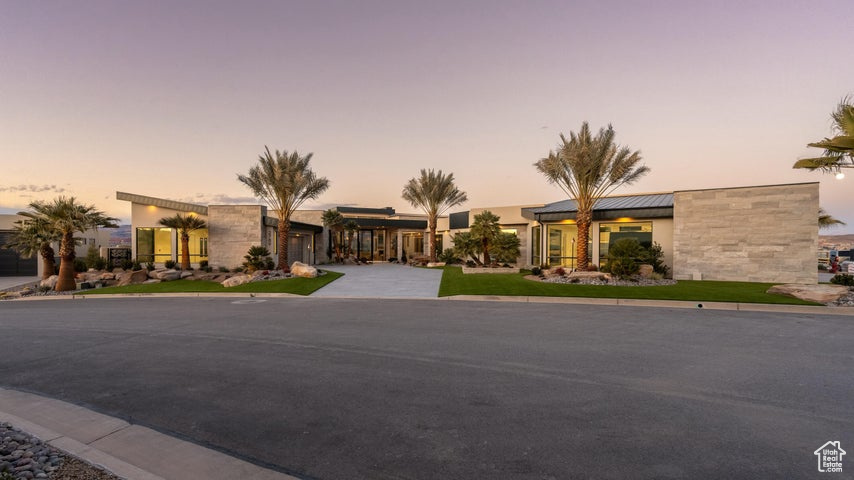 STONE CLIFF - Residential