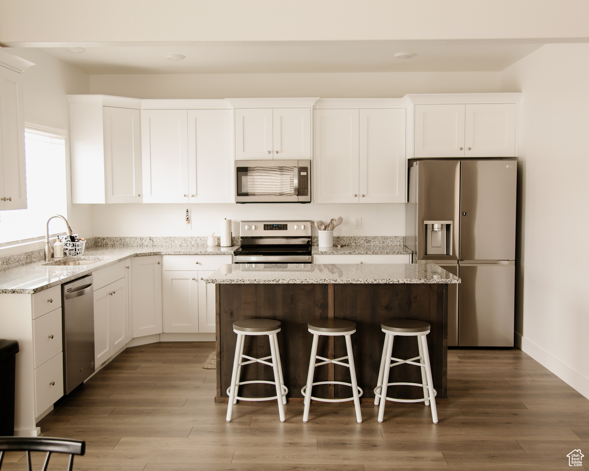THE VILLAGE AT LIGHTHOUSE POINT - Residential