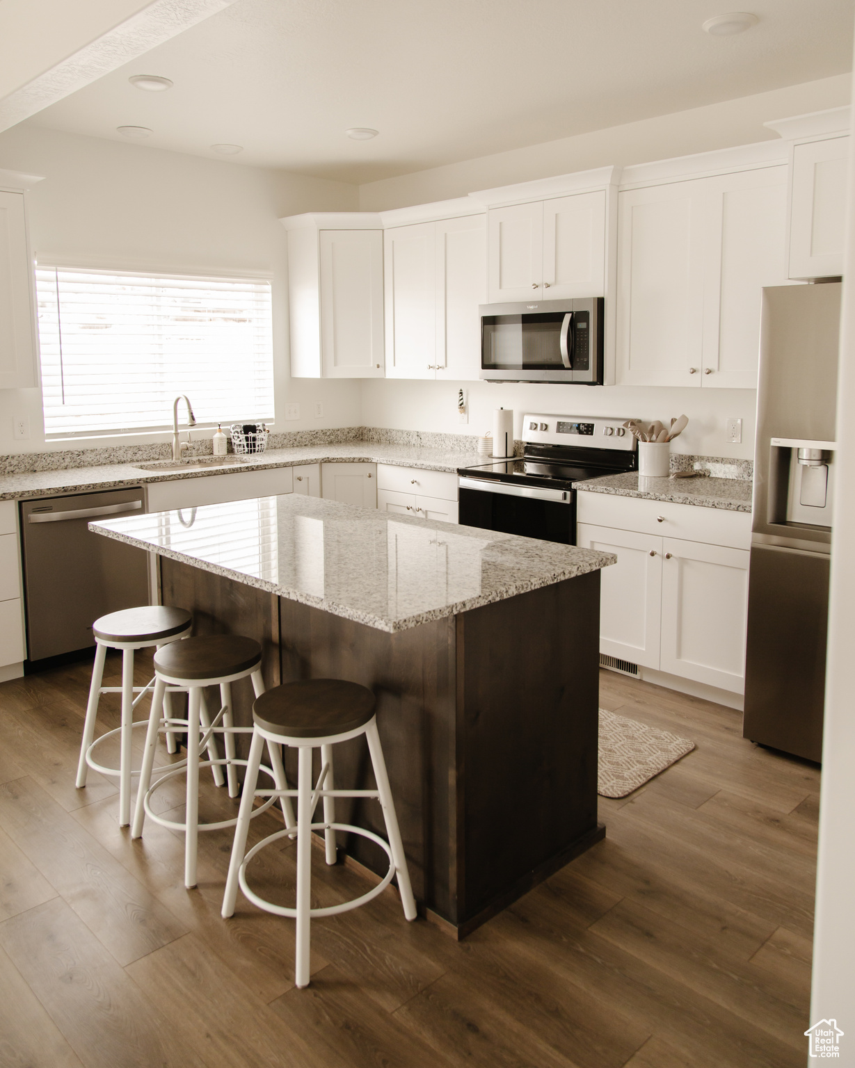 THE VILLAGE AT LIGHTHOUSE POINT - Residential