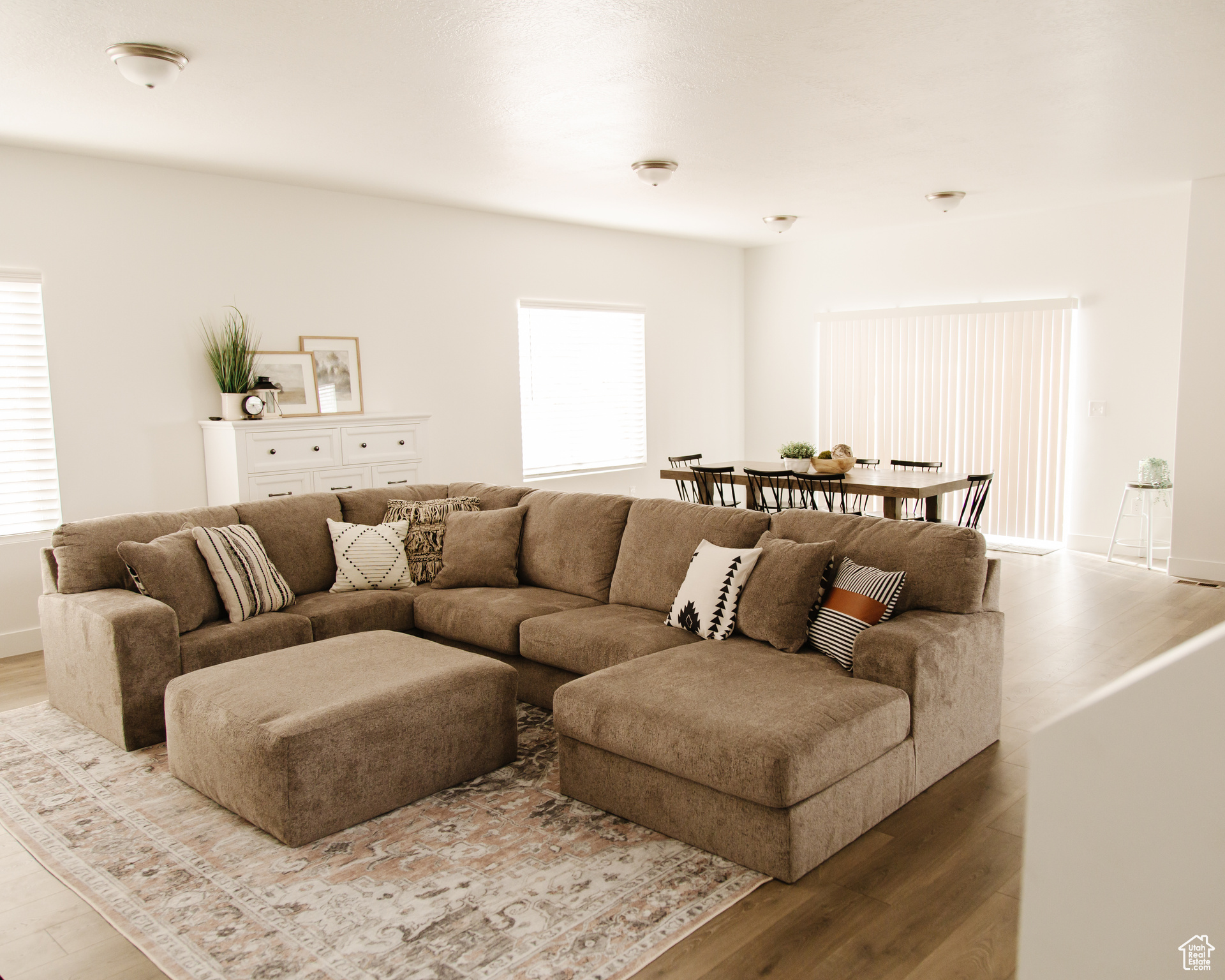 THE VILLAGE AT LIGHTHOUSE POINT - Residential