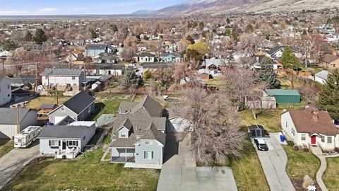 Tiny photo for 255 E 400 S, Bountiful, UT 84010 (MLS # 2141276)