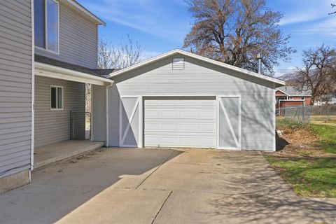Tiny photo for 255 E 400 S, Bountiful, UT 84010 (MLS # 2141276)