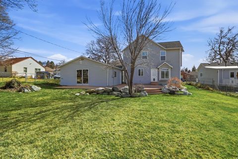 Tiny photo for 255 E 400 S, Bountiful, UT 84010 (MLS # 2141276)
