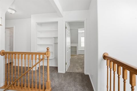 Tiny photo for 255 E 400 S, Bountiful, UT 84010 (MLS # 2141276)