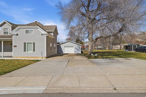 Tiny photo for 255 E 400 S, Bountiful, UT 84010 (MLS # 2141276)