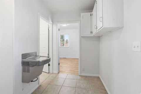 Tiny photo for 255 E 400 S, Bountiful, UT 84010 (MLS # 2141276)