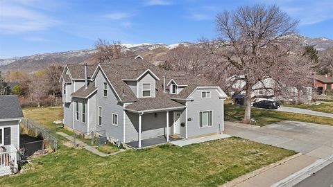 Tiny photo for 255 E 400 S, Bountiful, UT 84010 (MLS # 2141276)