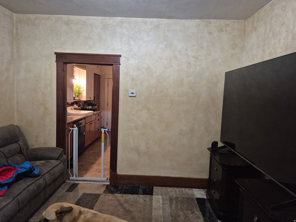 Photo of 263 N HARRISVILLE RD, Ogden, UT 84404 (MLS # 2136000)