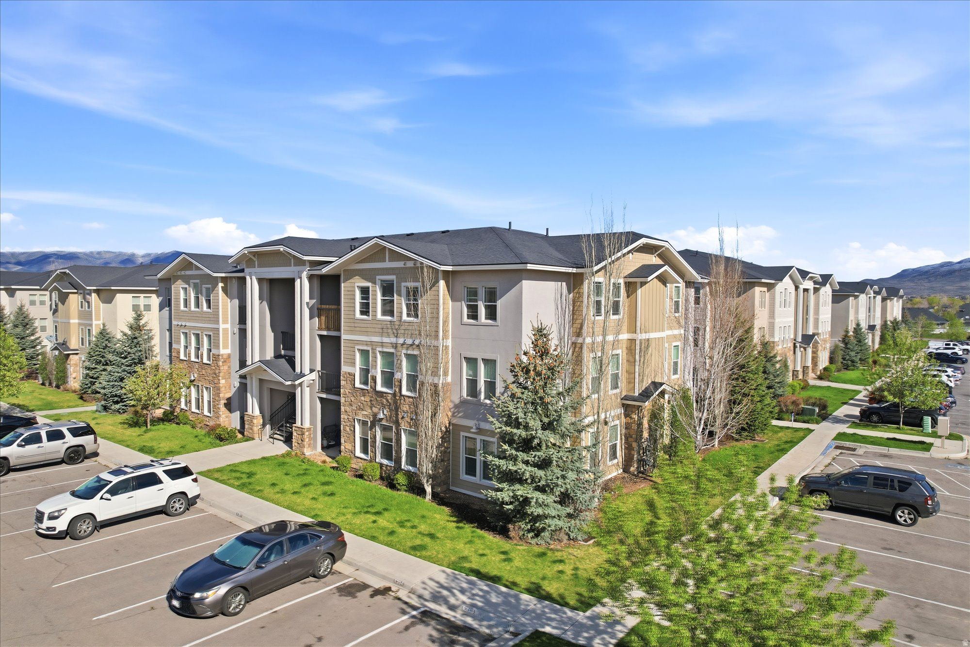 RANCH LANDING - Residential