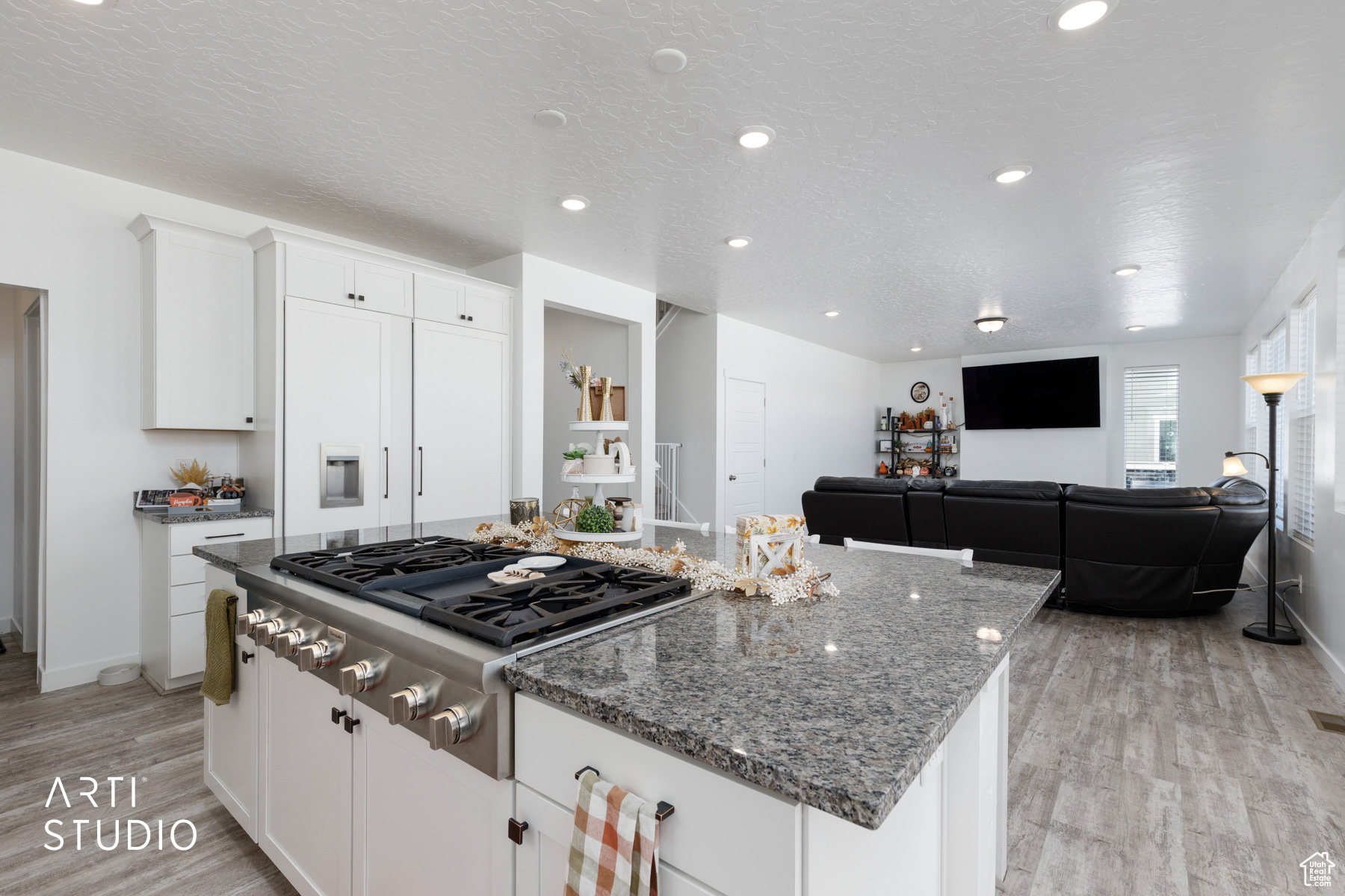 DAHLIA ESTATES - Residential