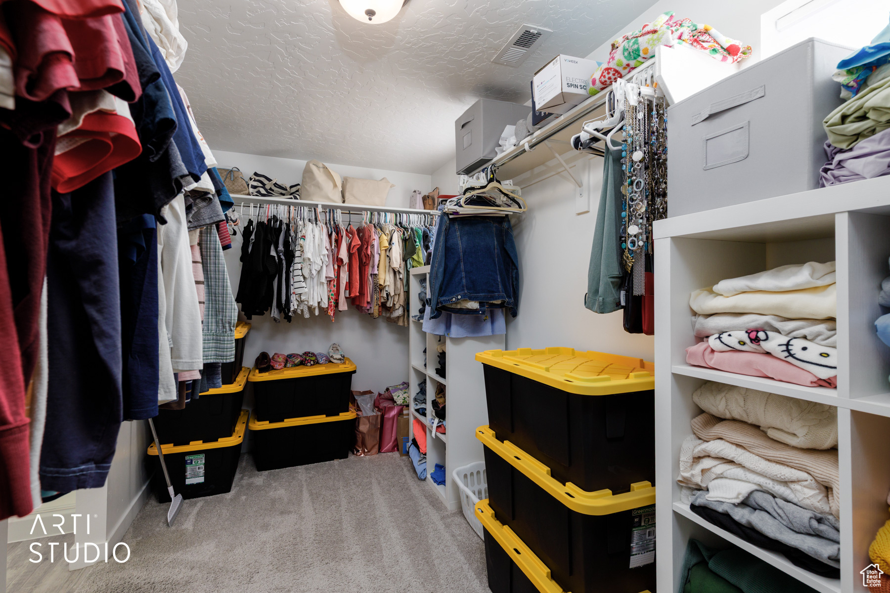 DAHLIA ESTATES - Residential