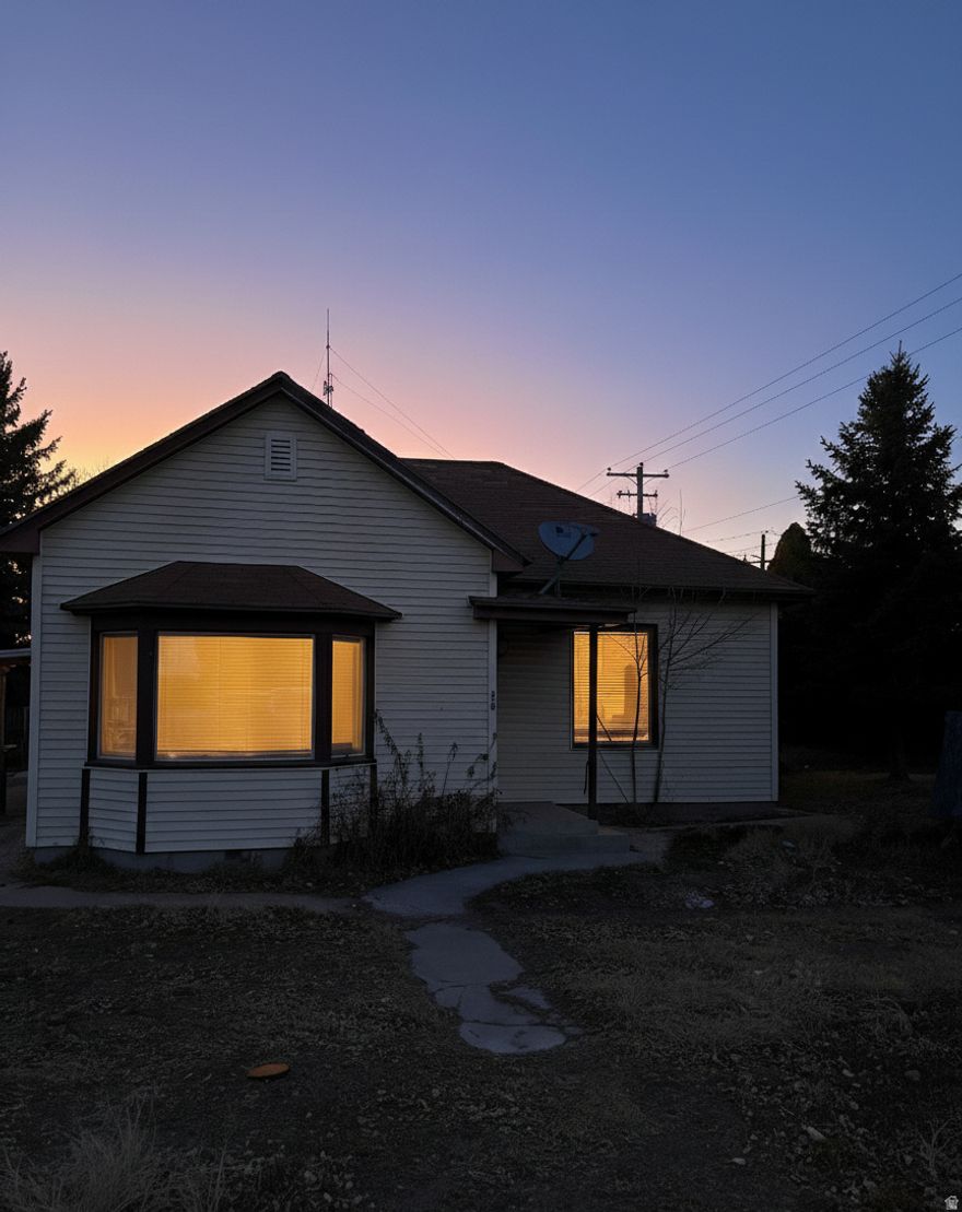 Fantastic Opportunity! Charming Starter Home Located in the Heart of Gunnison. This Home Features 3 Bedrooms, 2 Bathrooms, Laminate Flooring, Updated Plumbing, Mature Trees, and Offers Plenty of Potential!