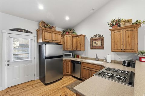 Tiny photo for 458 W 140 N, Midway, UT 84049 (MLS # 2131823)