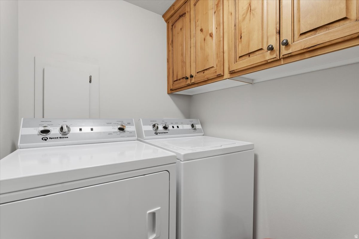 ASPEN HOLLOW - Residential