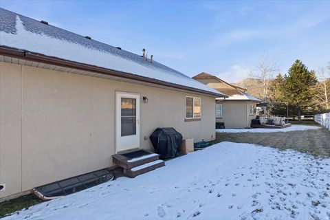 Tiny photo for 458 W 140 N, Midway, UT 84049 (MLS # 2131823)