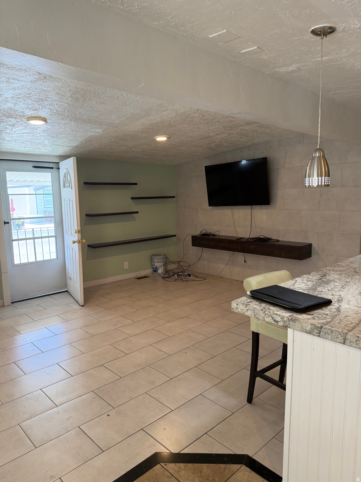 RIVERDALE MANUFACTURED - Residential