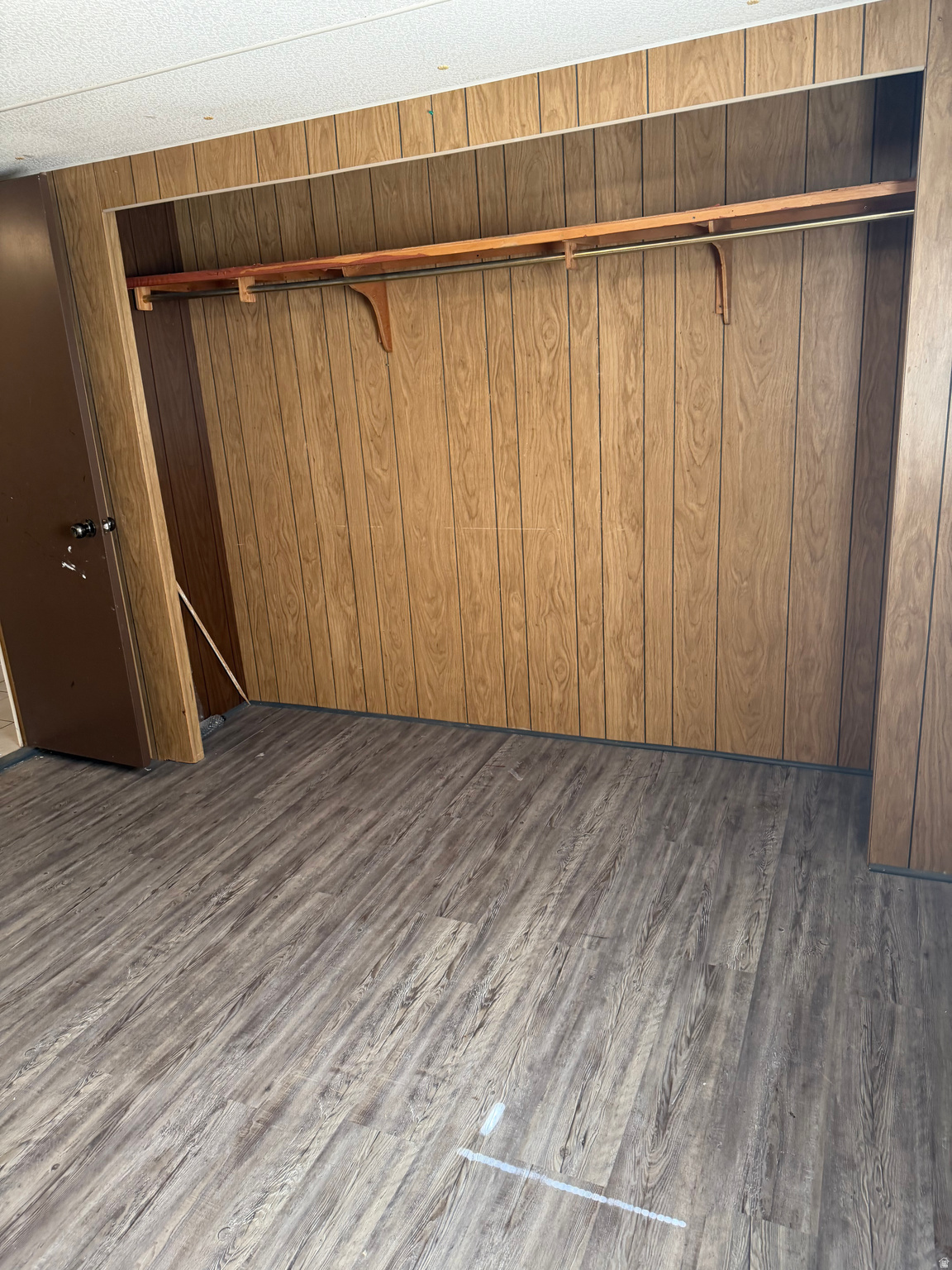 RIVERDALE MANUFACTURED - Residential