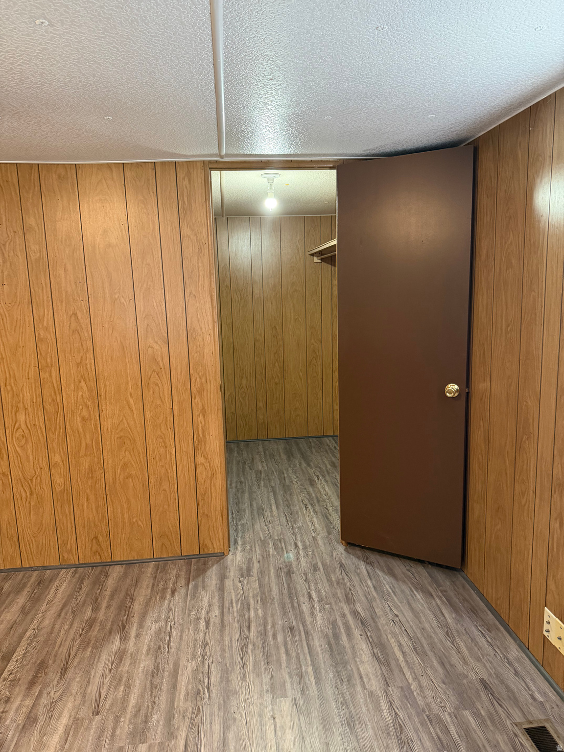 RIVERDALE MANUFACTURED - Residential