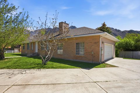 Tiny photo for 288 E 350 N, Alpine, UT 84004 (MLS # 2156671)