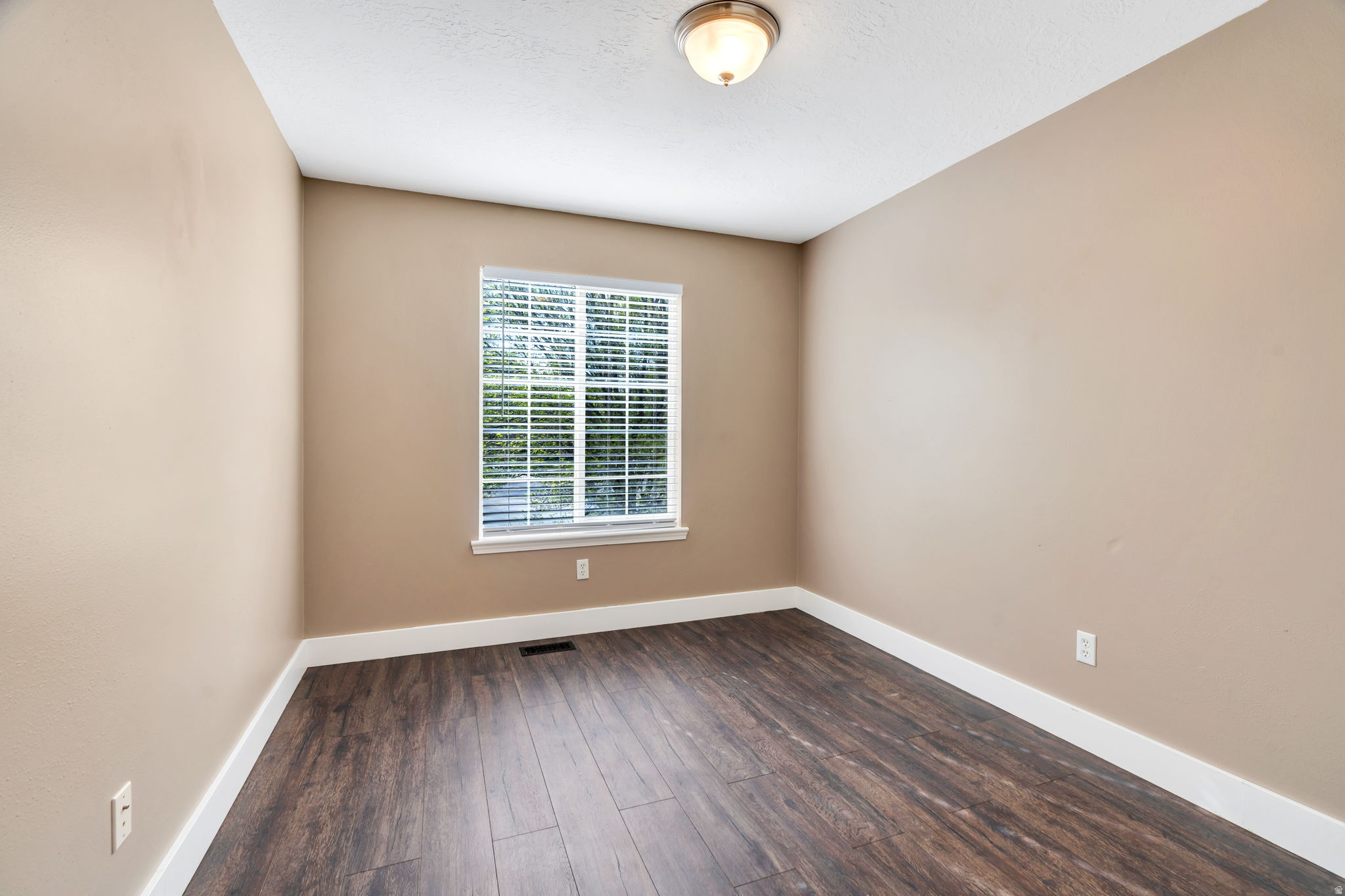 RUSH VALLEY - Residential