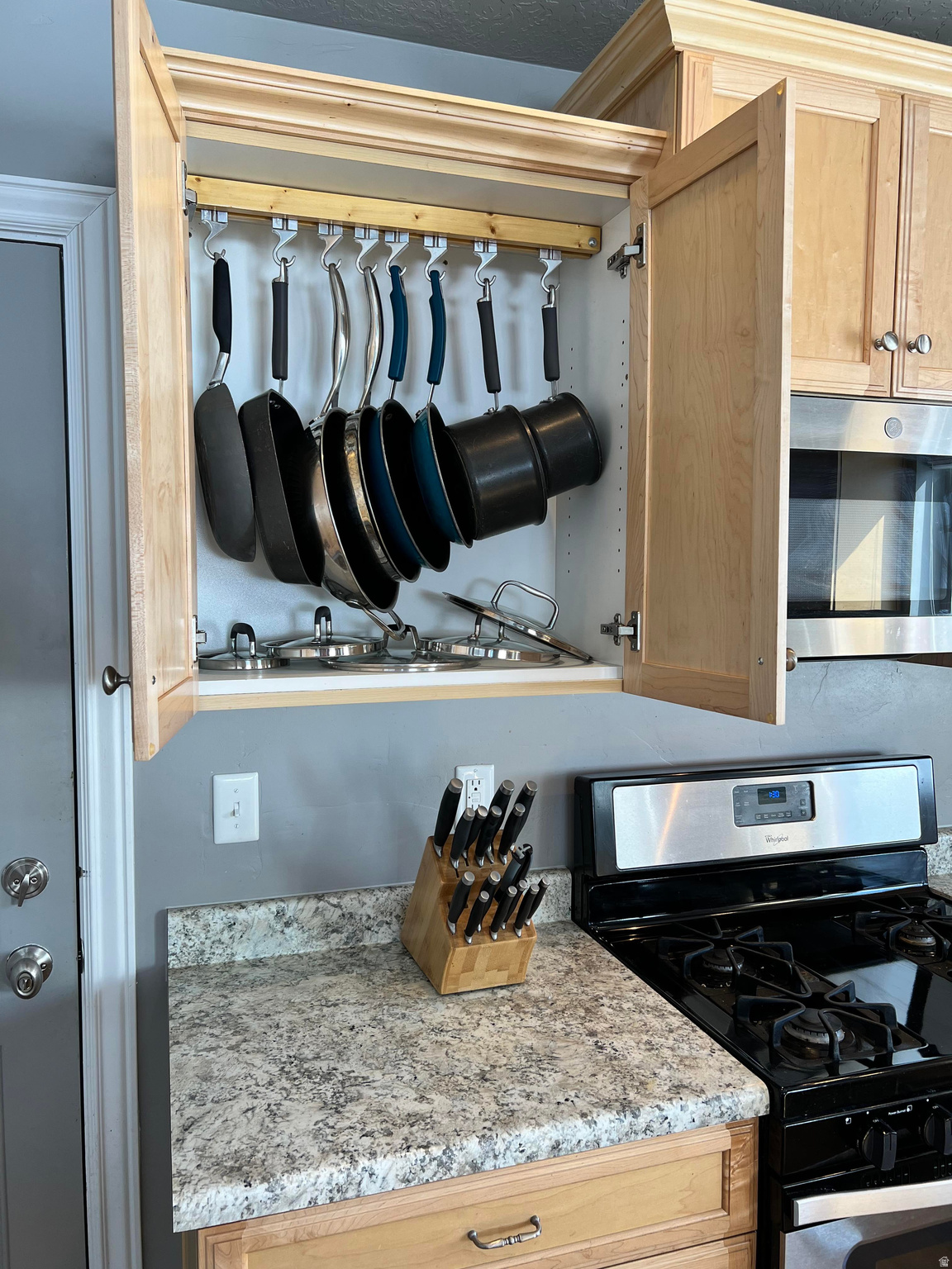 MAYFAIR MEADOWS - Residential