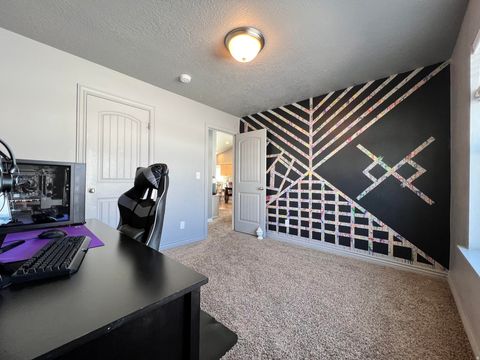 Tiny photo for 3009 W 250 S, Vernal, UT 84078 (MLS # 2132809)