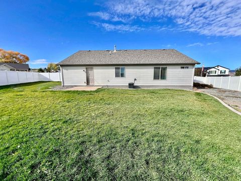 Tiny photo for 3009 W 250 S, Vernal, UT 84078 (MLS # 2132809)
