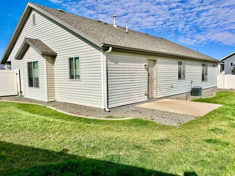 Tiny photo for 3009 W 250 S, Vernal, UT 84078 (MLS # 2132809)