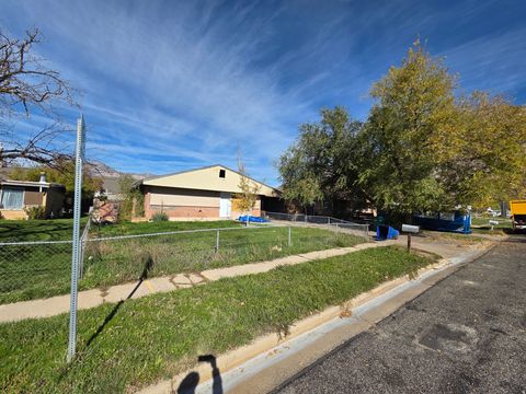 Photo of 836 E 1100 N, Ogden, UT 84404 (MLS # 2120493) Photo of 836 E 1100 N, Ogden, UT 84404 (MLS # 2120493)