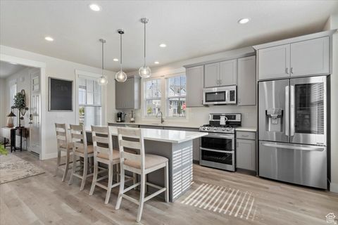 Tiny photo for 4667 W ISLA DAYBREAK RD, South Jordan, UT 84009 (MLS # 2141460)