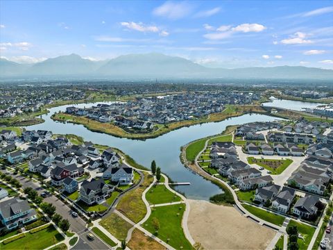 Tiny photo for 4667 W ISLA DAYBREAK RD, South Jordan, UT 84009 (MLS # 2141460)