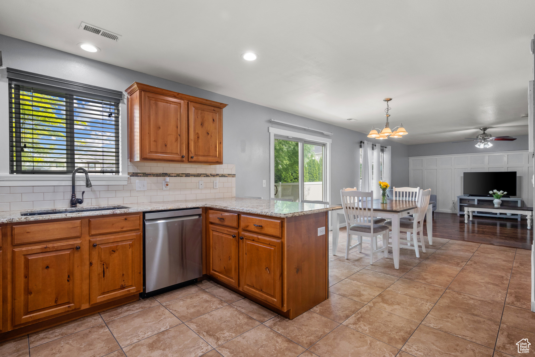 1066 W 1325, Springville, Utah image 13