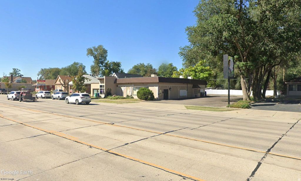 Photo of 421 S WASHINGTON BLVD E, Ogden, UT 84404 (MLS # 2136103)